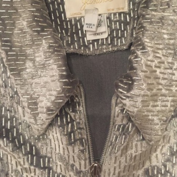 Silver two piece - Picture 3 of 7